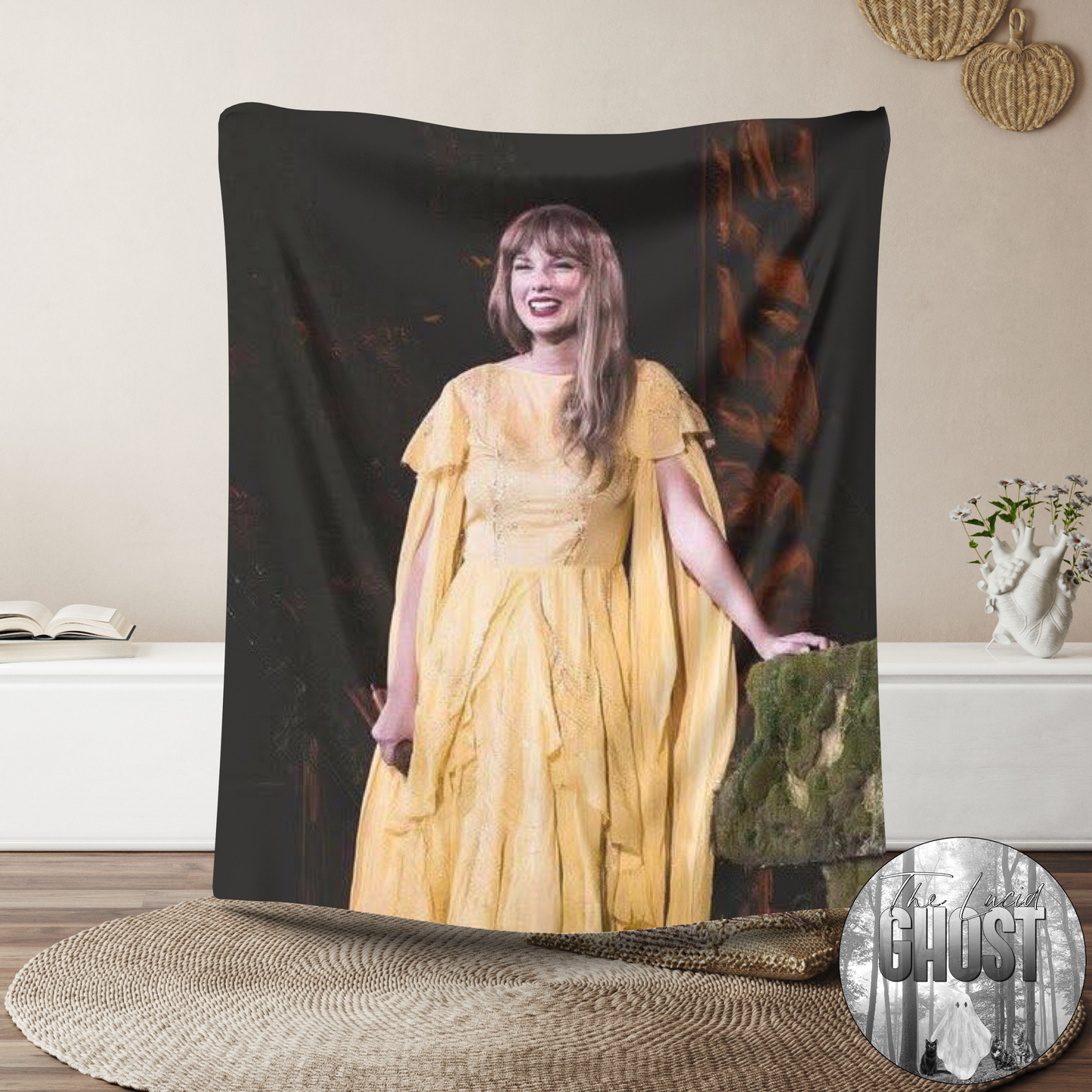 Standing Ovation Fleece Blanket Mink PRE-ORDER